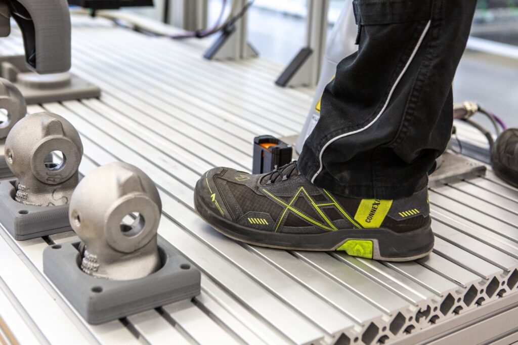 CONNEXIS Safety at KUKA